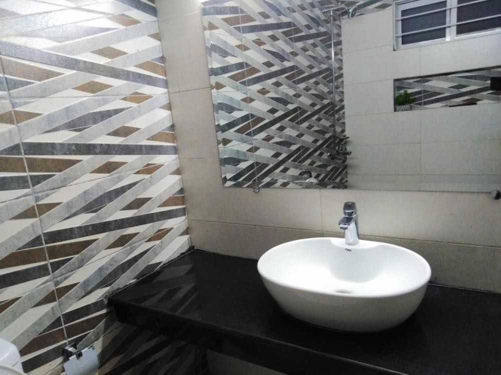 Islamabad Travelodge Guest House エクステリア 写真