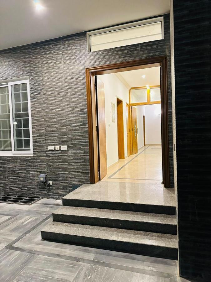 Islamabad Travelodge Guest House エクステリア 写真